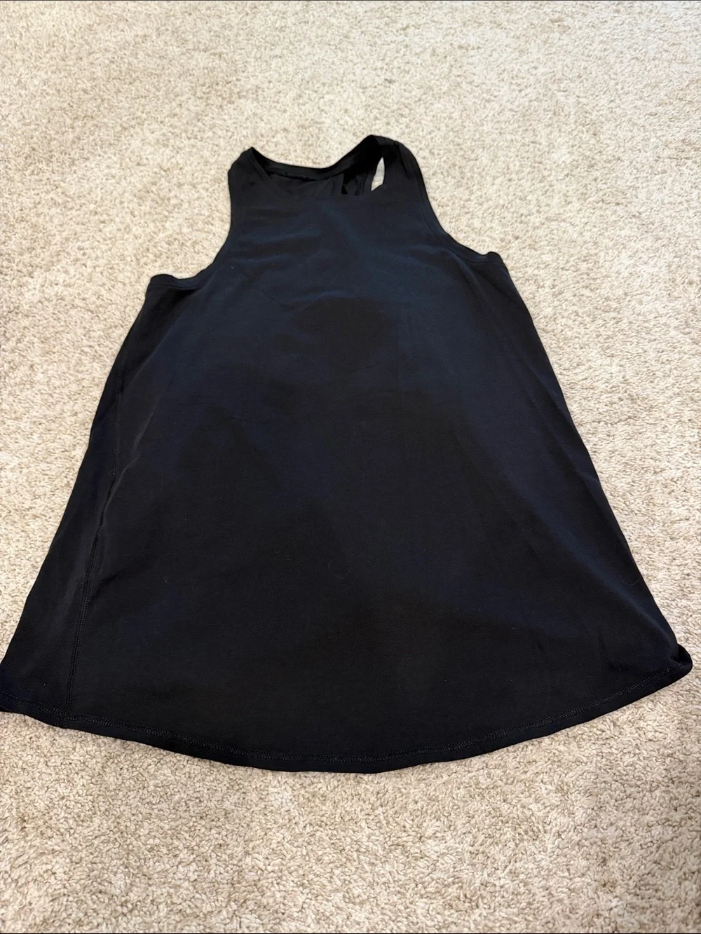 Lululemon All Tied Up tank. Size 6. Black . Excellent condition